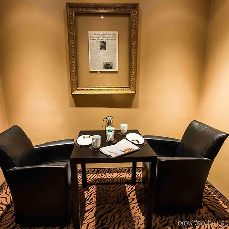 Concorde Hotel 4*